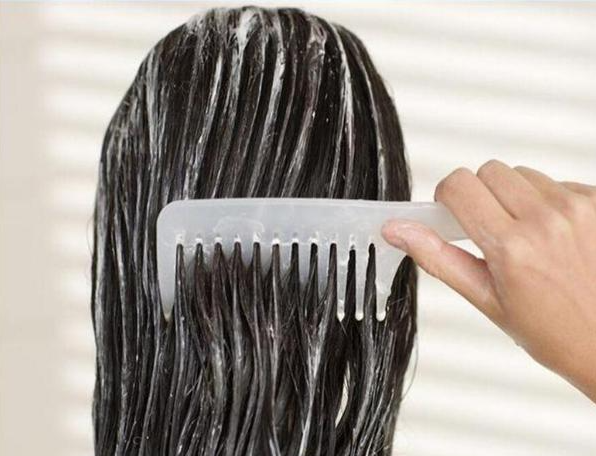 儷真護(hù)發(fā)知識(shí)：剪劉海前必看！4招判斷適不適合劉海